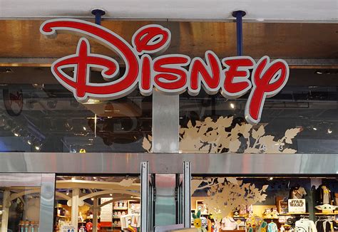 Crossgates Mall Disney Store Closing Its Doors For Good