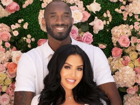 Kobe Bryant And Wife Vanessa Welcome Their Fourth Daughter Celebrity