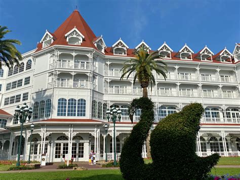 Walt Disney World Resort Provides Update That Hotel Reservations Do Not