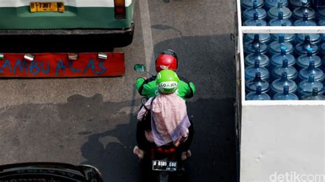Pengertian dan cara perhitungan tersebut bisa dipahami dengan penjelasan berikut Ini Cara Go-Jek Menentukan Tarif Layanannya