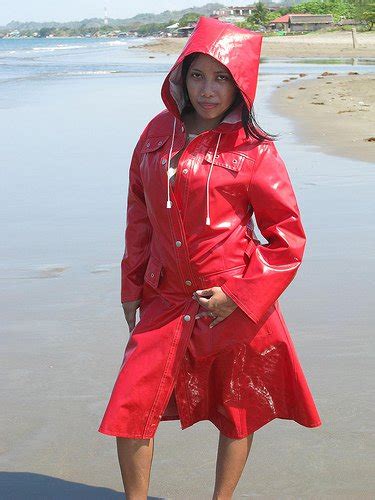 Épinglé Par Rainy Man Sur Woman Rainwear Hooded 5