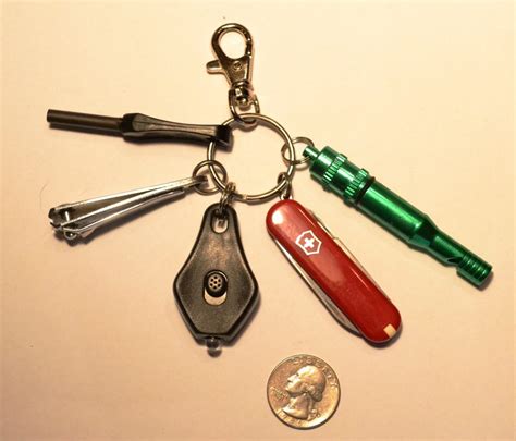 Keyring Survival Kit Buy A Keychain Survival Kit Survival Common