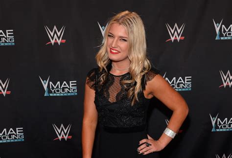 After Nude Photo Leak Wwe S Toni Storm Backed By Paige And Wrestling Fans