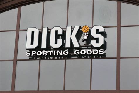 Dicks Sporting Goods Looking Into Removing All Hunting Gear From