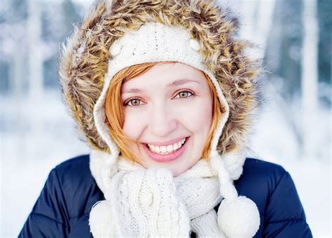 winter smile girl bonito smile white winter hat hd wallpaper peakpx