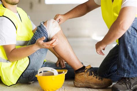 What To Do If Injured At Work Gethow