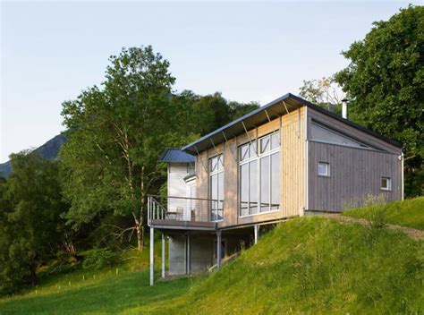 Striking Sloping Site Home Homebuilding And Renovating