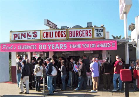 Pinks Hot Dogs Well Worth The Wait Socalpulse