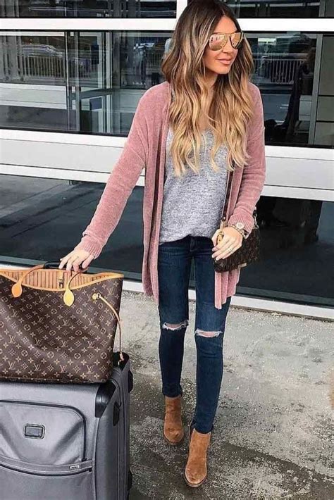 40 Comfy Womens Travel Outfits Ideas You Will Totally Love