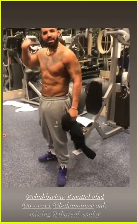 Drake Shows Off His Fit Physique Shirtless During A Workout At The Gym Photo 4545374 Drake