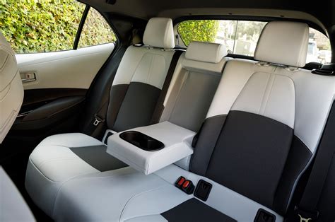 2019 Toyota Corolla Hatchback Xse Rear Interior Seats 01 Motor Trend