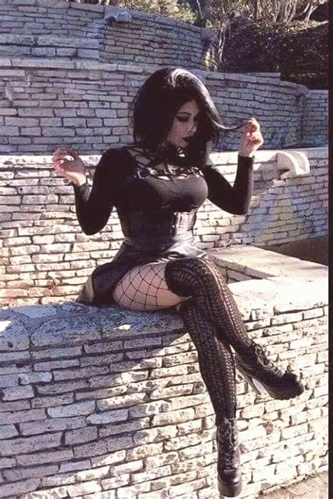 Guide On Gothic Clothing Gothic Outfits Hot Goth Girls Goth Beauty