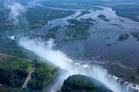 Victoria Falls The Smoke That Thunders Travel Tales Of Life