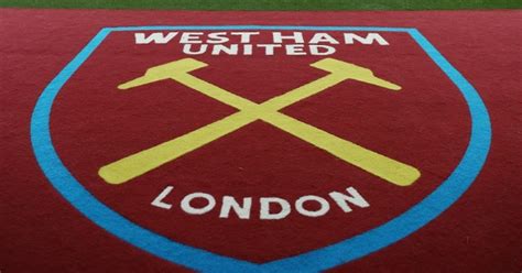 West ham united football club is an english professional football club based in stratford, east london, england, that compete in the premier league, the top tier of english football. Manuel Pellegrini set for West Ham job - Footie Central | Football Blog
