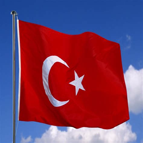 تعني عمومًا جمهورية تركيا أو تركيا أو أراضي تركيا ، وعاصمتها أنقرة. صور علم تركيا , اشكال علم تركيا بالصور - صور بنات