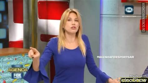 Alina moine es una reconocida periodista y conductora de televisión. Alina moine con vestido azul ajustado - YouTube
