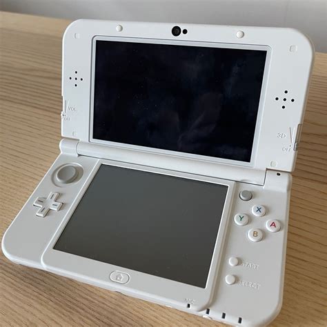 New Nintendo 3ds Xl Pearl White Komplett Jap Köp På Tradera