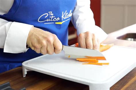 First, cut your carrot into pieces that are about 2 inches long. How to Julienne a Carrot