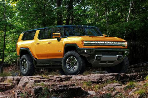 It features three electric production begins late next year. 2022 GMC Hummer EV SUV: Review, Trims, Specs, Price, New ...