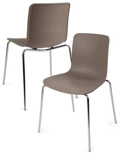 Molded pp plastic is sculpted to fit the body creating retro fluidity and organic intrigue. Set of 2 Modern Plastic Chairs | Scooped Molded Seat