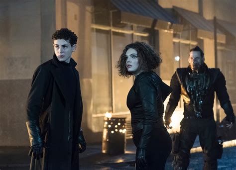 Gotham Season 5 Episode 11 Photos: "They Did What?" Preview and Plot