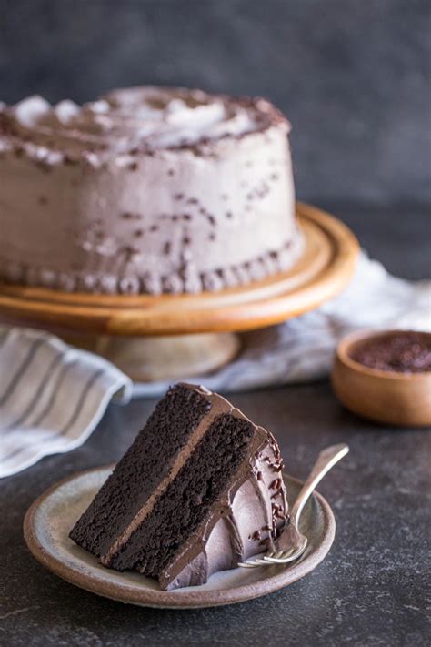 Dark Chocolate Cake With Whipped Cream Frosting Recipe Cucinadeyung