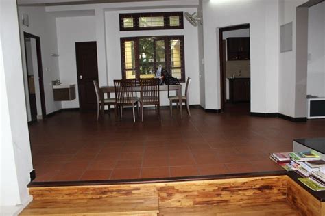 house  kerala interior floor tiles   flooring
