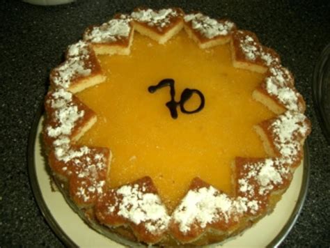Ich zeige euch heute eine maracuja torte mit einer tollen. Torte : Maracuja-Torte - Rezept mit Bild - kochbar.de