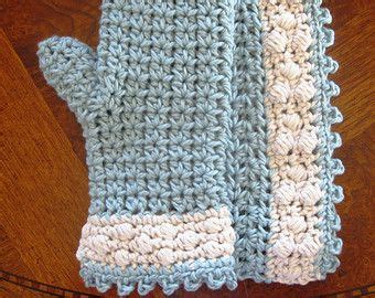 You are guaranteed to go ga ga over this collection of gorgeous free baby crochet patterns and there really is something for everyone. crochet bath mitt free pattern - Google Search | Washcloth ...