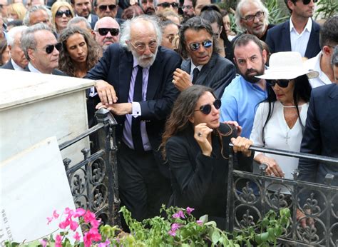 «θα είσαι πάντα δίπλα μου, αστέρι μου λαμπρό». Μαρία Ελένη Λυκουρέζου: Στάθηκε "βράχος" για τον πατέρα ...