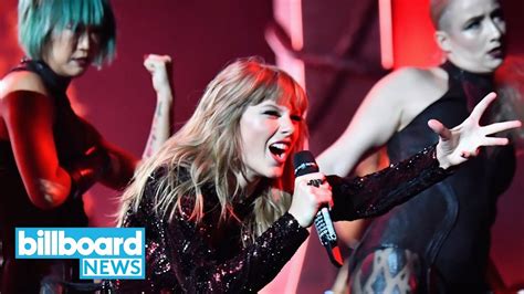 Taylor Swift Opens The 2018 Amas With A Bang Performing I Did Something Bad Billboard