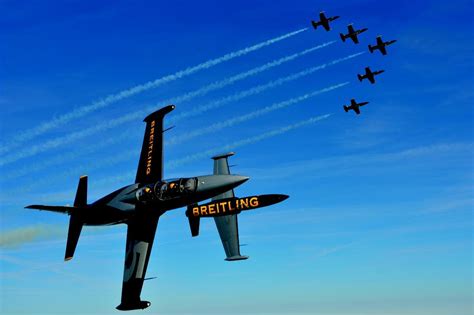 Dont Miss The Breitling Jet Team At The Air Show North Kingstown Ri