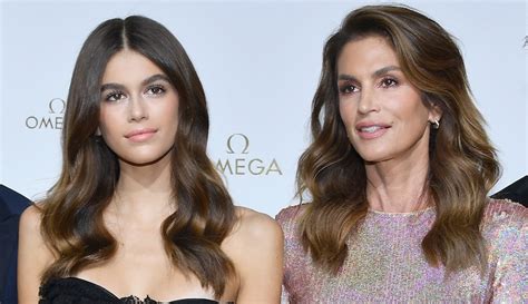 Cindy Crawford And Daughter Kaia Gerber Look Identical In Their Yearbook