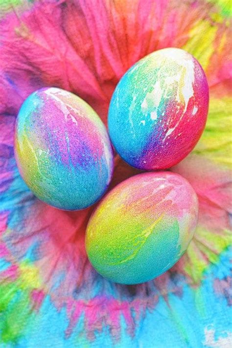Dying Easter Eggs With Food Coloring And Paper Towels Coloring Walls