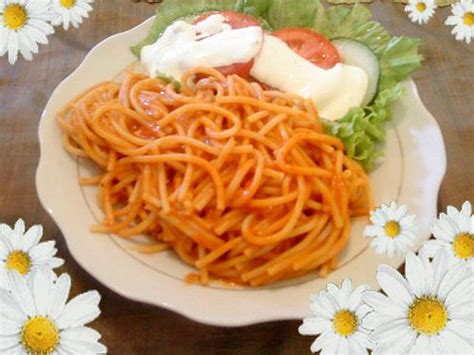 En casa, los espaguetis gustan siempre ¡con cualquier salsa! Recetas de Cocina al Estilo Hondureño de María: ESPAGUETIS ...