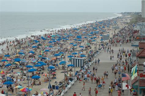 Rehoboth Beach Receives 5 Star Rating For Clean Water Quality State