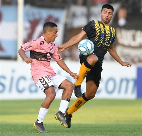 Social rating of predictions and free betting simulator. Camisetas simbólicas: Platense (2020) - Copa Argentina ...