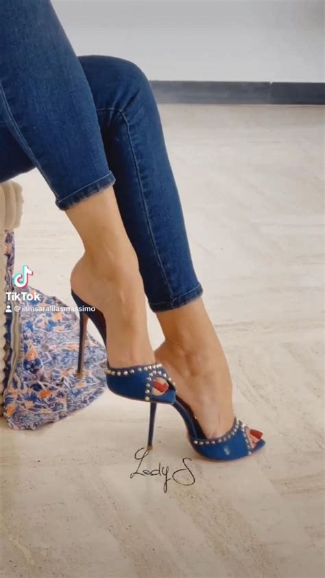 High Heel Shoes And Accessories Sara Lilas Massimo Video Heels