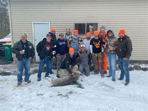 Wisconsinites Share 2022 Deer Hunting Experiences