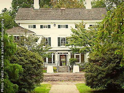 Cheap wedding venues in ct. Affordable Connecticut Wedding Venues Budget Wedding Locations CT | 6 acre wedding | Pinterest ...