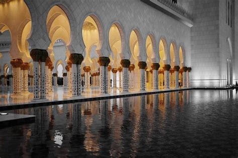Die innere unruhe ist am nächsten morgen vielleicht ein bisschen schwächer, aber sie ist immer noch da. Innere Ruhe tanken | Meditation, Ruhe, Islam