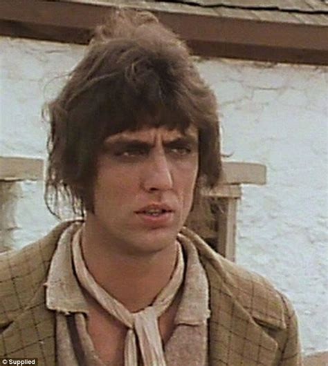 Balika vadhu in english episode 5. Jon English plays one of his final performances after a 40 ...