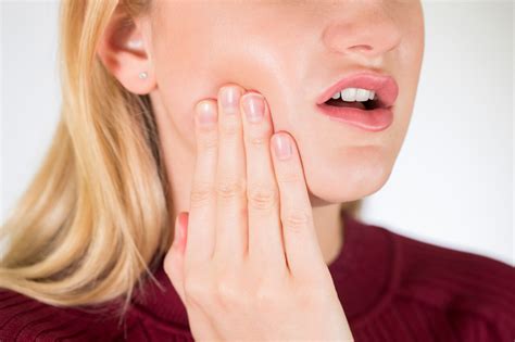 What To Do When Wisdom Teeth Removal Causes Swelling