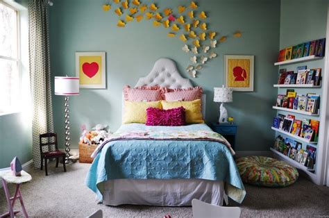 On the bed, you will see some brightly this would be the perfect bedroom for a teenage girl. The Butterfly Effect: 9 Ideas of Butterfly Wall Décor ...
