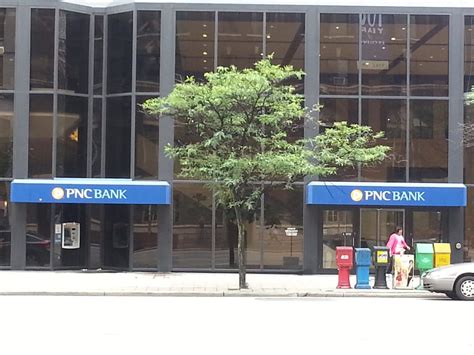 Pnc financial services in pittsburgh,. PNC Bank - Banks & Credit Unions - 155 E Broad St ...