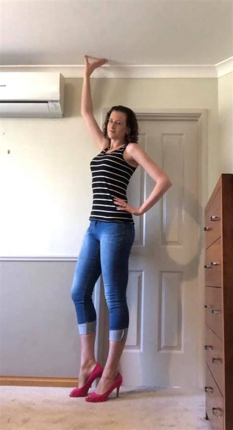 Women Taller Than Doorways By Astrofos On DeviantArt Tall Girl Short