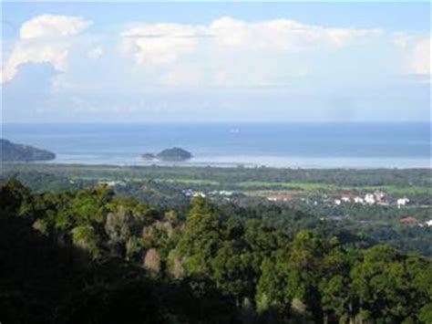 Pintu masuk ke 2 taman negara. Penang Island Hotels: Pulau Betong Homestay Package