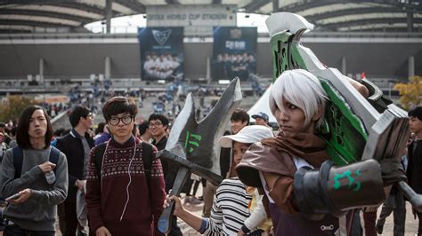 For South Korea E Sports Is National Pastime The New York Times