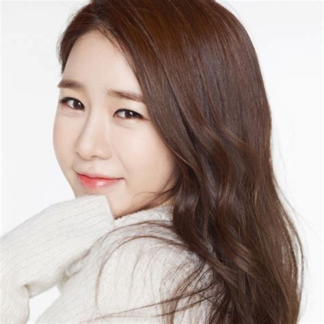 Yoo Inna Korean Actor