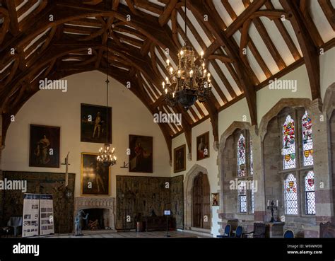 Great Hall Inside Berkeley Castle Gloucestershire England Uk Stock